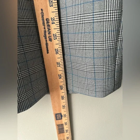 Steve Madden plaid blazer - Picture 10 of 11